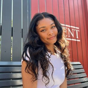 Meet your Posher, Mi'angel